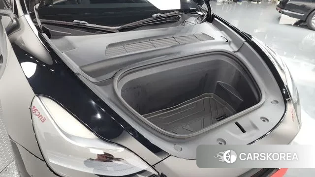 Tesla Model Y id 3333256 из Кореи 16