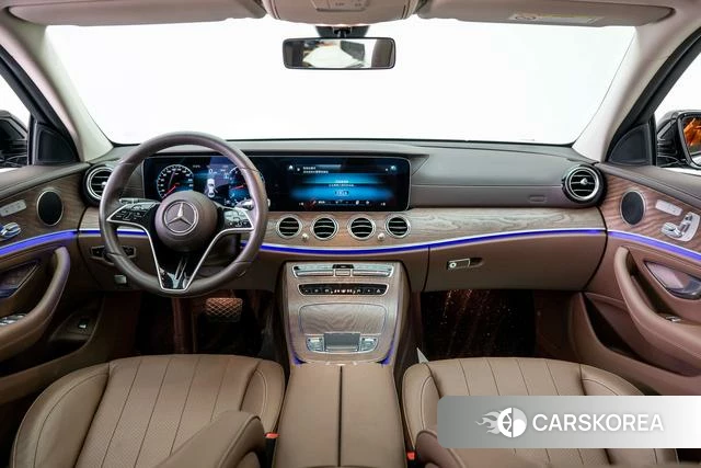 Mercedes-Benz E-class id 4300083 из Китая 21