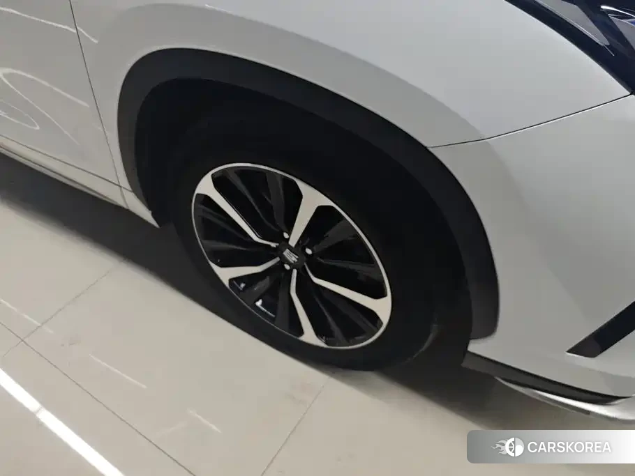 Toyota Crown id 4583798 из Китая 12