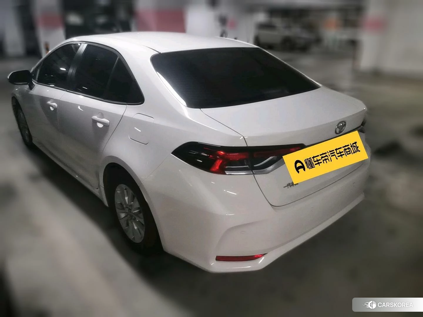 Toyota Corolla id 4510486 из Китая 17