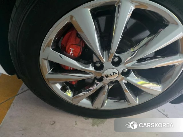 Kia The New Carnival id 4363281 из Кореи 11