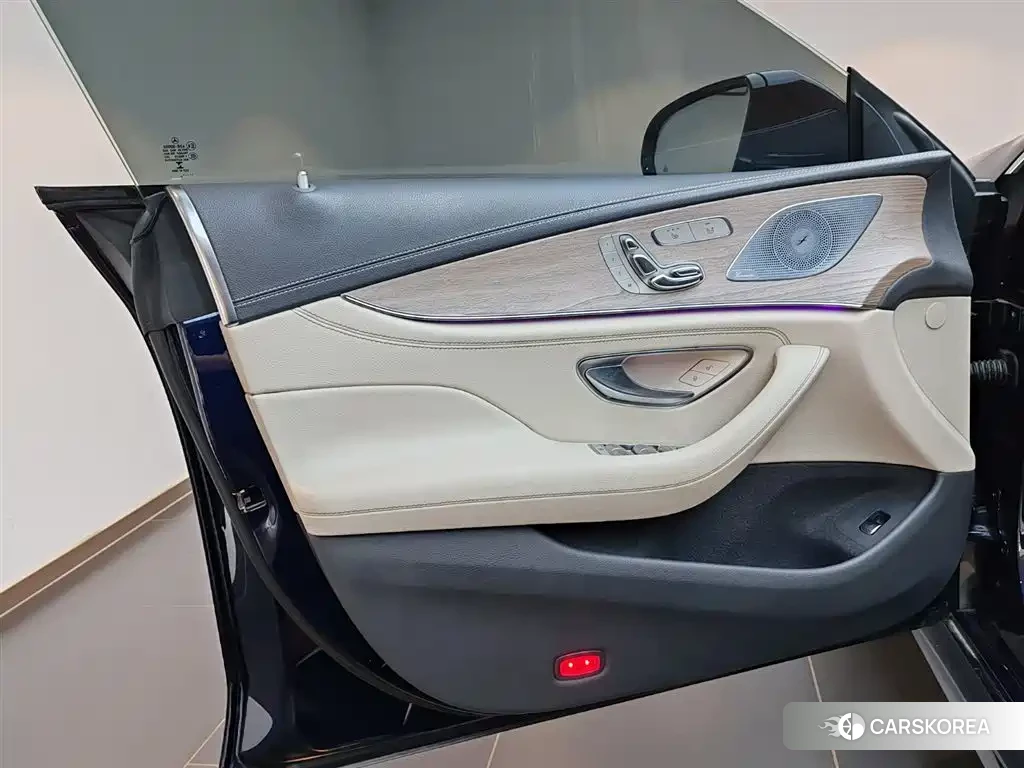Mercedes-Benz CLS id 4669426 из Китая 13