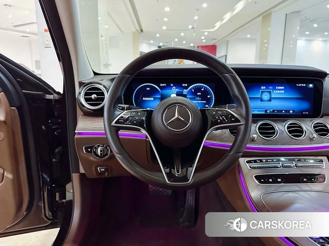 Mercedes-Benz E-class id 4348381 из Китая 14