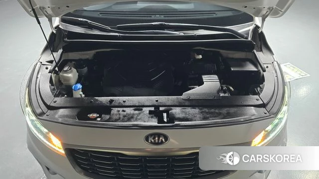 Kia The New Carnival id 4785636 из Кореи 27
