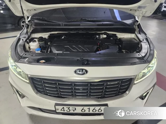 Kia The New Carnival id 3733666 из Кореи 16