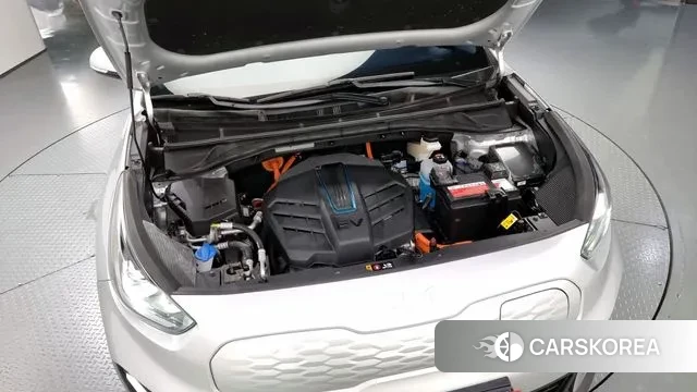 Kia Niro Plus id 3053337 из Кореи 16