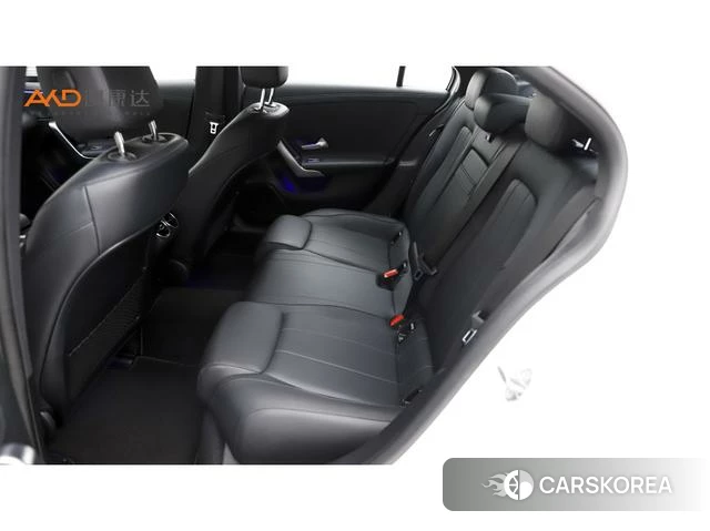 Mercedes-Benz Class A 2022 Белый из Китая, фото 6