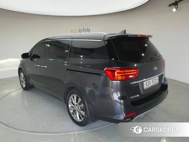 Kia The New Carnival id 4737460 из Кореи 16