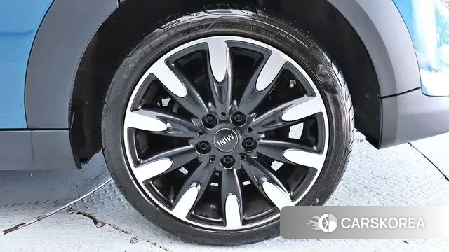 Mini Cooper S id 3741091 из Кореи 16