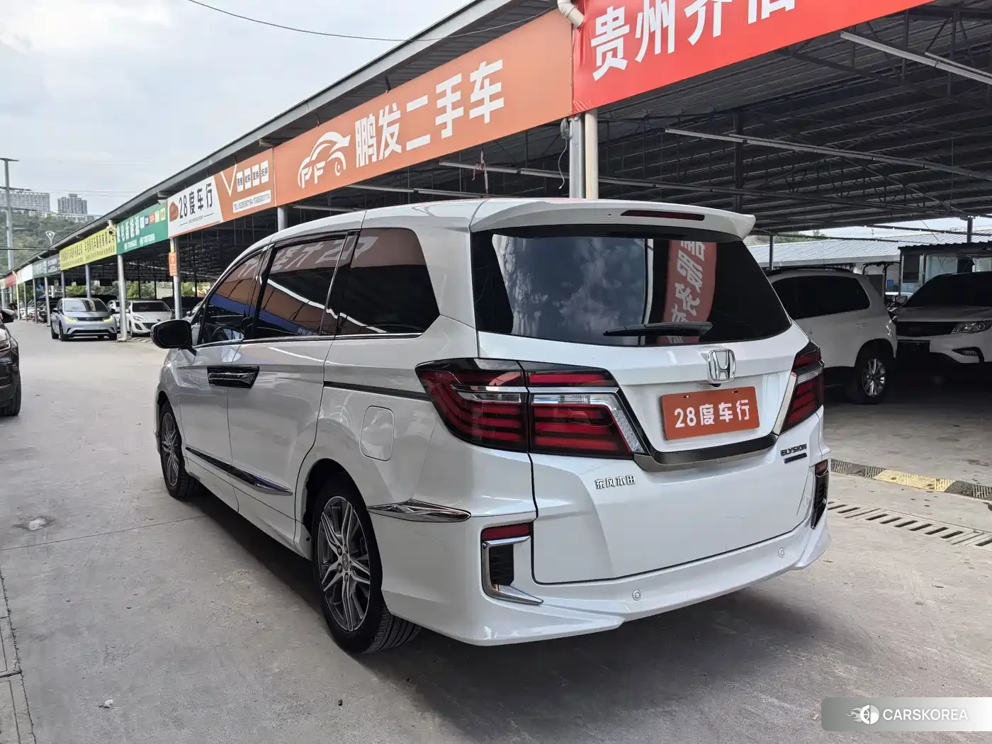 Honda Elysion 2021 Белый из Китая, фото 6