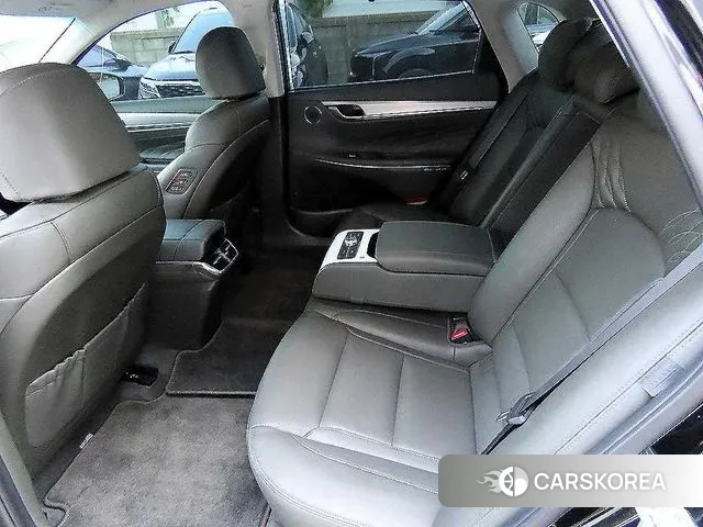 Hyundai The New Grandeur IG Hybrid id 3307235 из Кореи 16