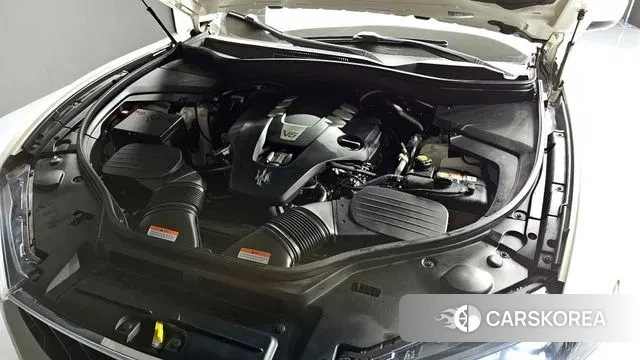 Maserati Levante id 3464846 из Кореи 16