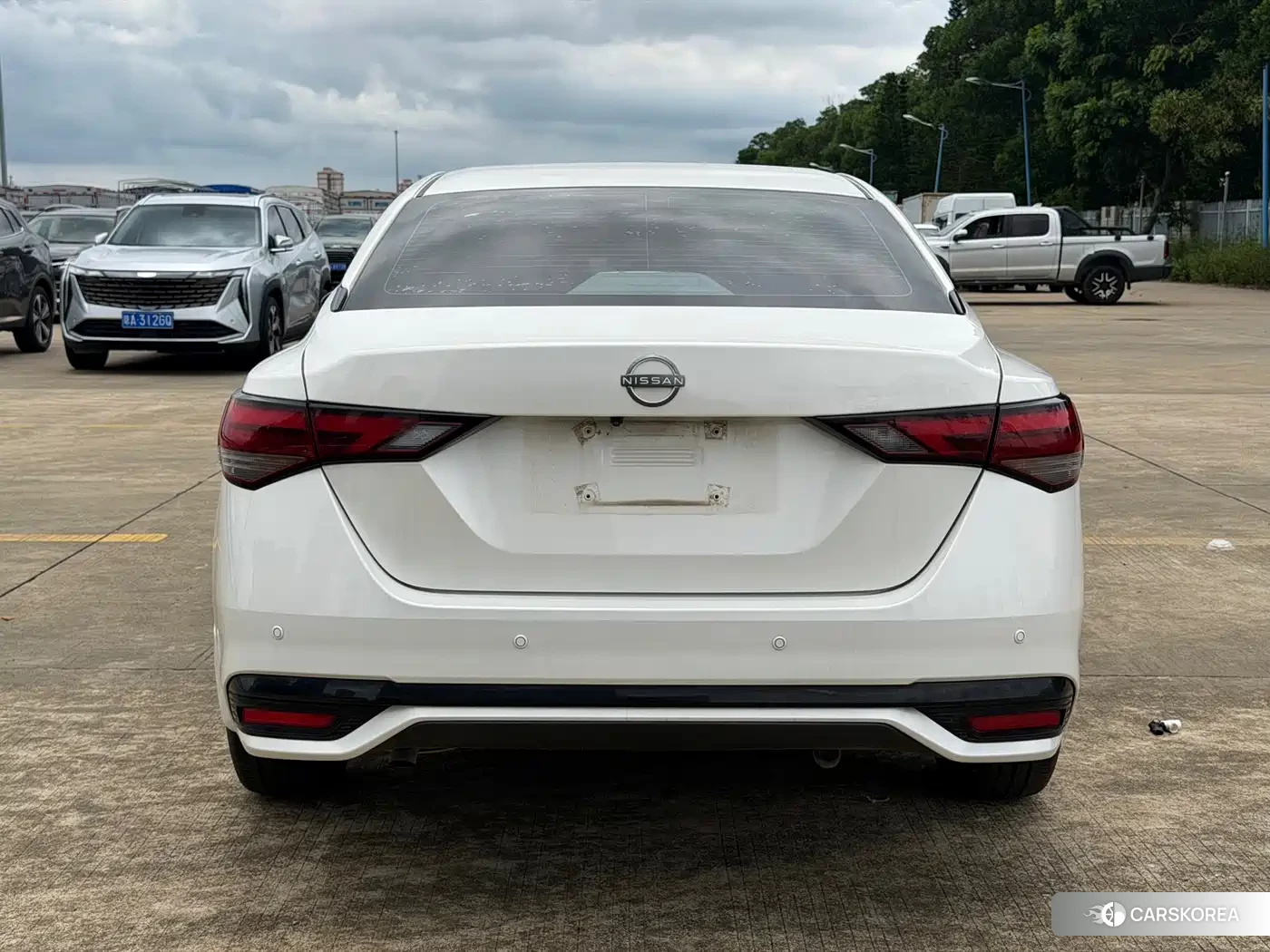Nissan Sylphy 2024 Белый из Китая, фото 6