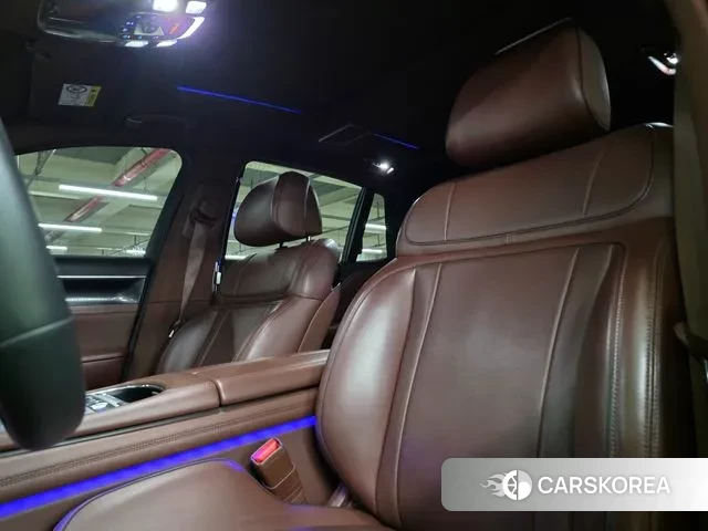 Genesis G90 (RS4) id 3043414 из Кореи 16