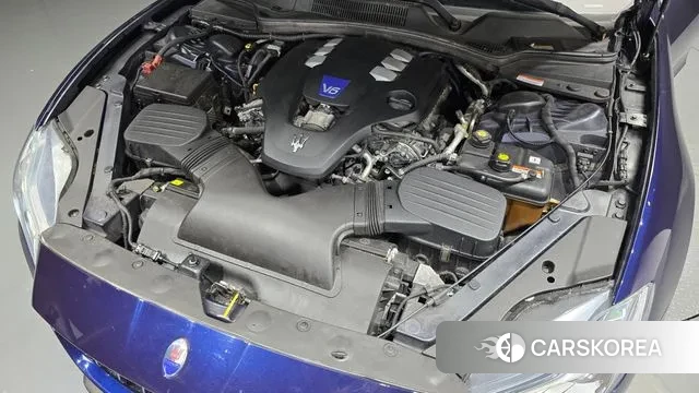 Maserati Quattroporte id 3182822 из Кореи 16