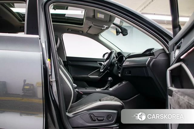 Audi Q3 id 4299582 из Китая 22