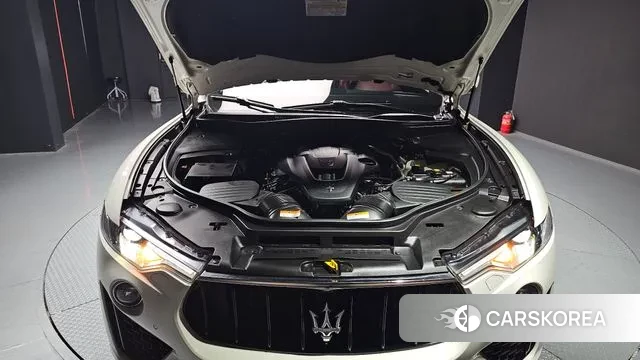 Maserati Levante id 2995337 из Кореи 16