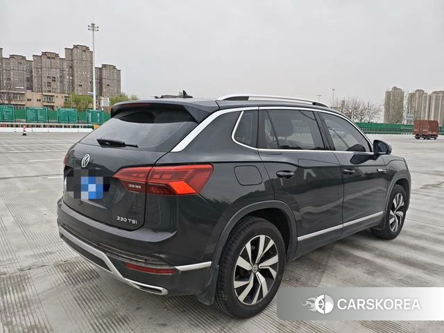 Volkswagen Tanyue 2021 Темно-серый из Китая, фото 6