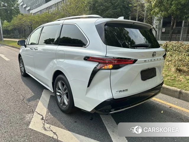 Toyota Saina id 4260674 из Китая 10