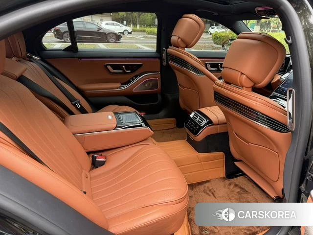 Mercedes-Benz S-class id 4260324 из Китая 21