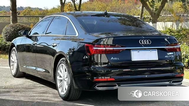 Audi A6L id 4275895 из Китая 9