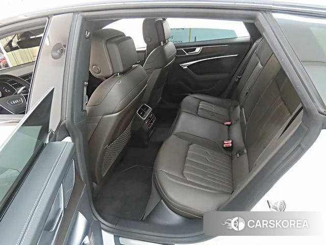 Audi A7 (4K) id 4725807 из Кореи 16