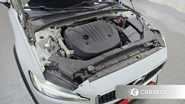 Volvo V60 Cross-Country 2nd Generation id 3366953 из Кореи 16