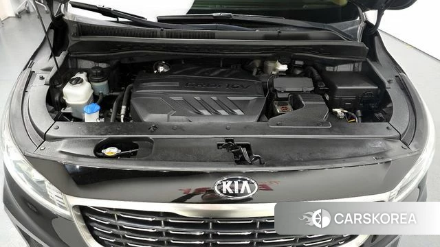 Kia The New Carnival id 3899802 из Кореи 16