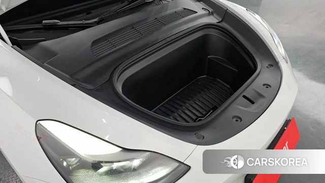 Tesla Model Y id 3805699 из Кореи 16