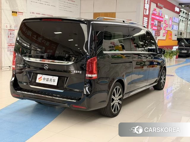 Mercedes-Benz V-class id 4359646 из Китая 16