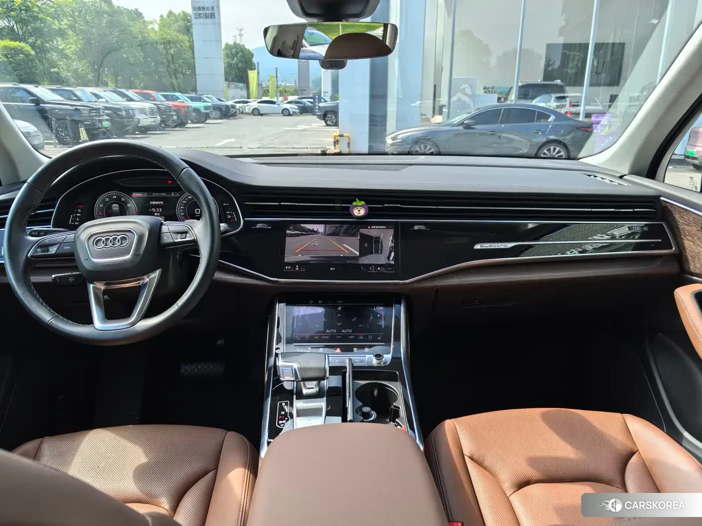 Audi Q7 2024 Черный из Китая, фото 6