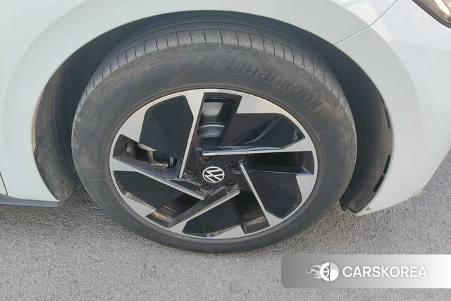Volkswagen ID.3 id 4297781 из Китая 13