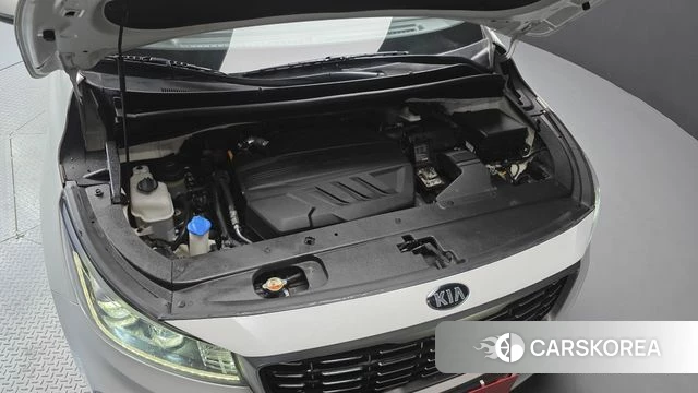 Kia The New Carnival id 4269462 из Кореи 16