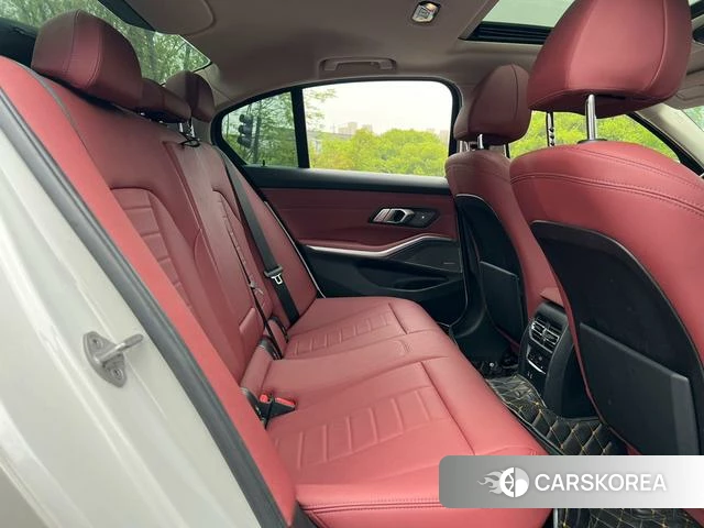 BMW 3 series id 4260403 из Китая 15