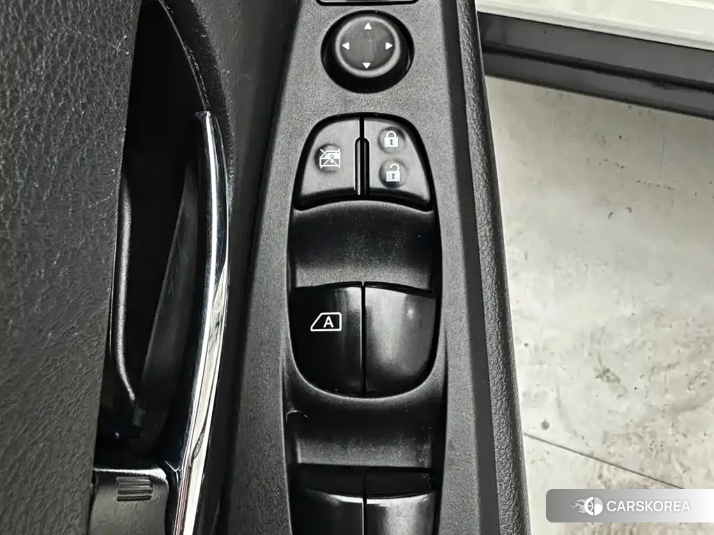 Nissan Kicks id 4628210 из Китая 20