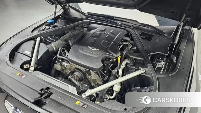 Genesis G90 id 3772609 из Кореи 16