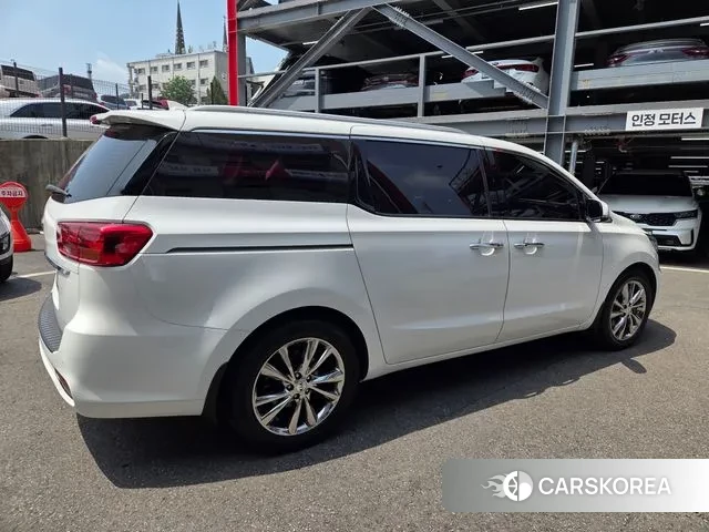 Kia The New Carnival id 3336312 из Кореи 16