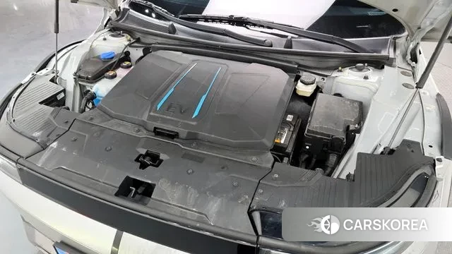 Hyundai Ionic 5 id 3401654 из Кореи 16