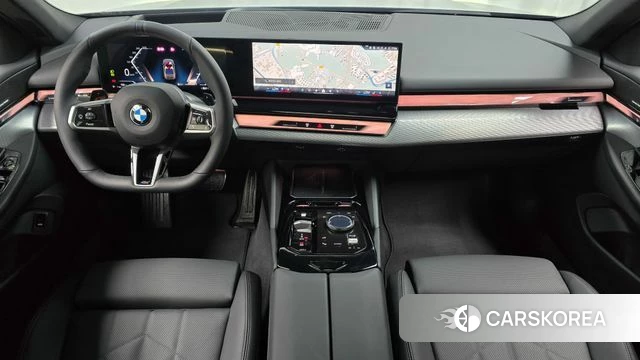 BMW 5 Series (G60) id 4548453 из Кореи 28