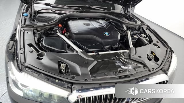 BMW 5 Series (G30) id 3873085 из Кореи 16