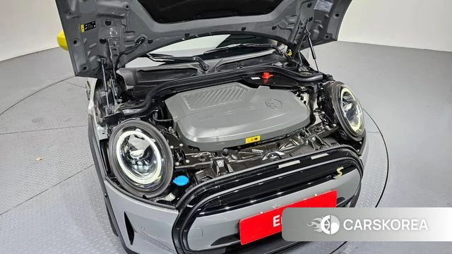 Mini Cooper Electric id 3839295 из Кореи 16