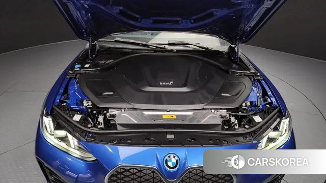 BMW i4 id 3633805 из Кореи 16