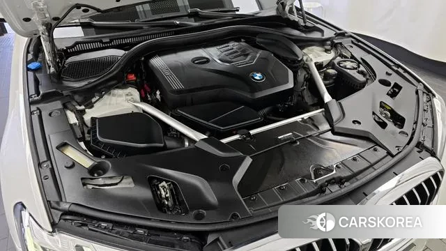 BMW 5 Series (G30) id 3788057 из Кореи 16