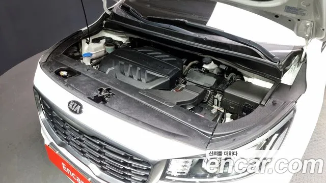 Kia The New Carnival id 2498272 из Кореи 16