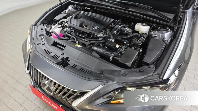 Lexus ES300h 7th generation id 4612579 из Кореи 28