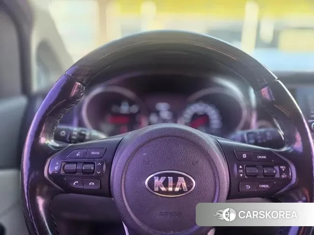 Kia The New Carnival id 3408177 из Кореи 10