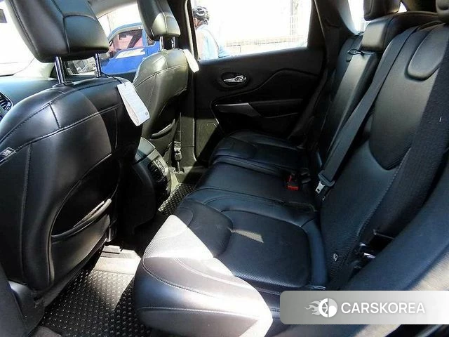 Jeep Cherokee (KL) id 3861144 из Кореи 16