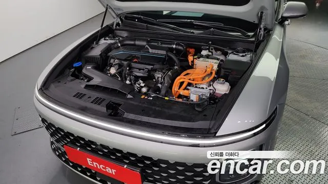 Hyundai Grandeur Hybrid (GN7) id 2832316 из Кореи 16