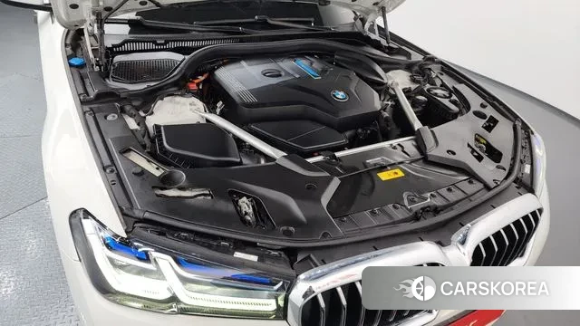 BMW 5 Series (G30) id 3566626 из Кореи 16