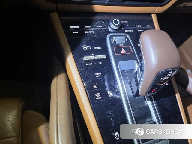 Porsche Cayenne (PO536) 2019 Белый из Кореи, фото 6